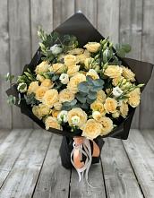 Букет цветов из:  Розы и Лизиантусы #REPLACE_PRED# Верховажье