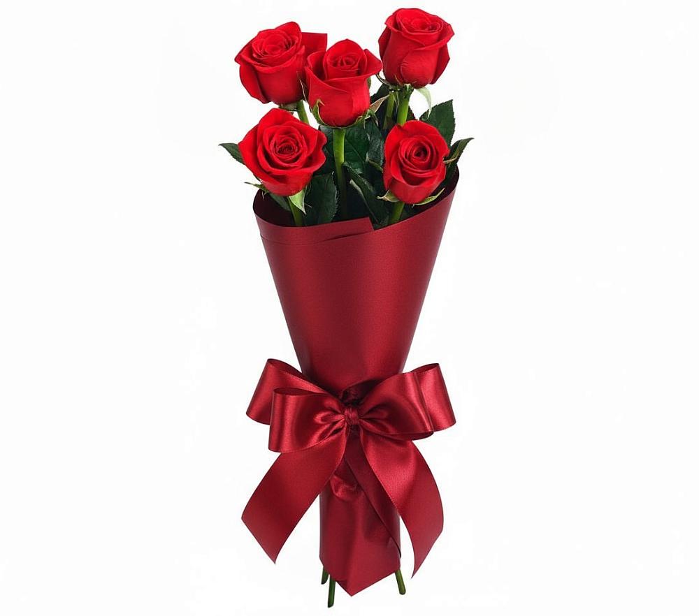 Букет 5 Красных роз Эдлесс Лав в Верховажье