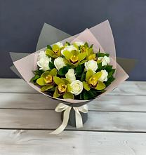 Букет цветов из:  Орхидеи и Розы в Верховажье