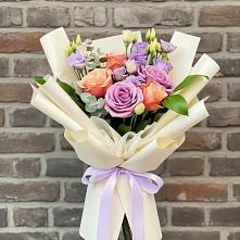 Букет цветов из:  Лизиантусы и Розы #REPLACE_PRED# Верховажье